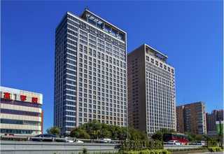 莱芜靖起集装箱起重机